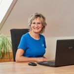 Anita Mayer, Pflegedienstleitung